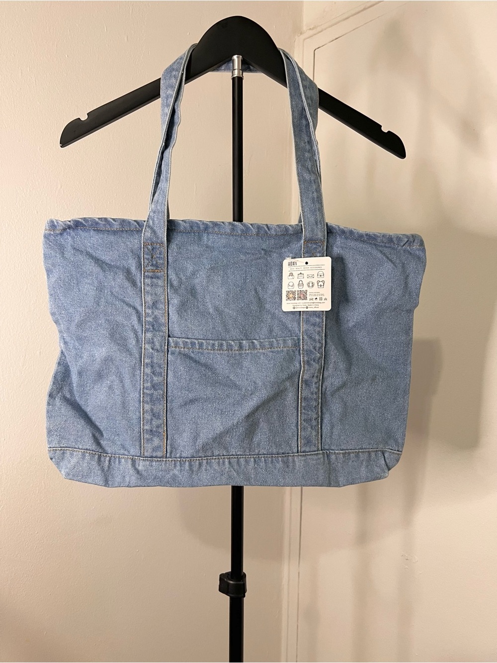 NWT Light Wash Denim Tote Bag Large Shoulder Bag Casual Everyday Carryall